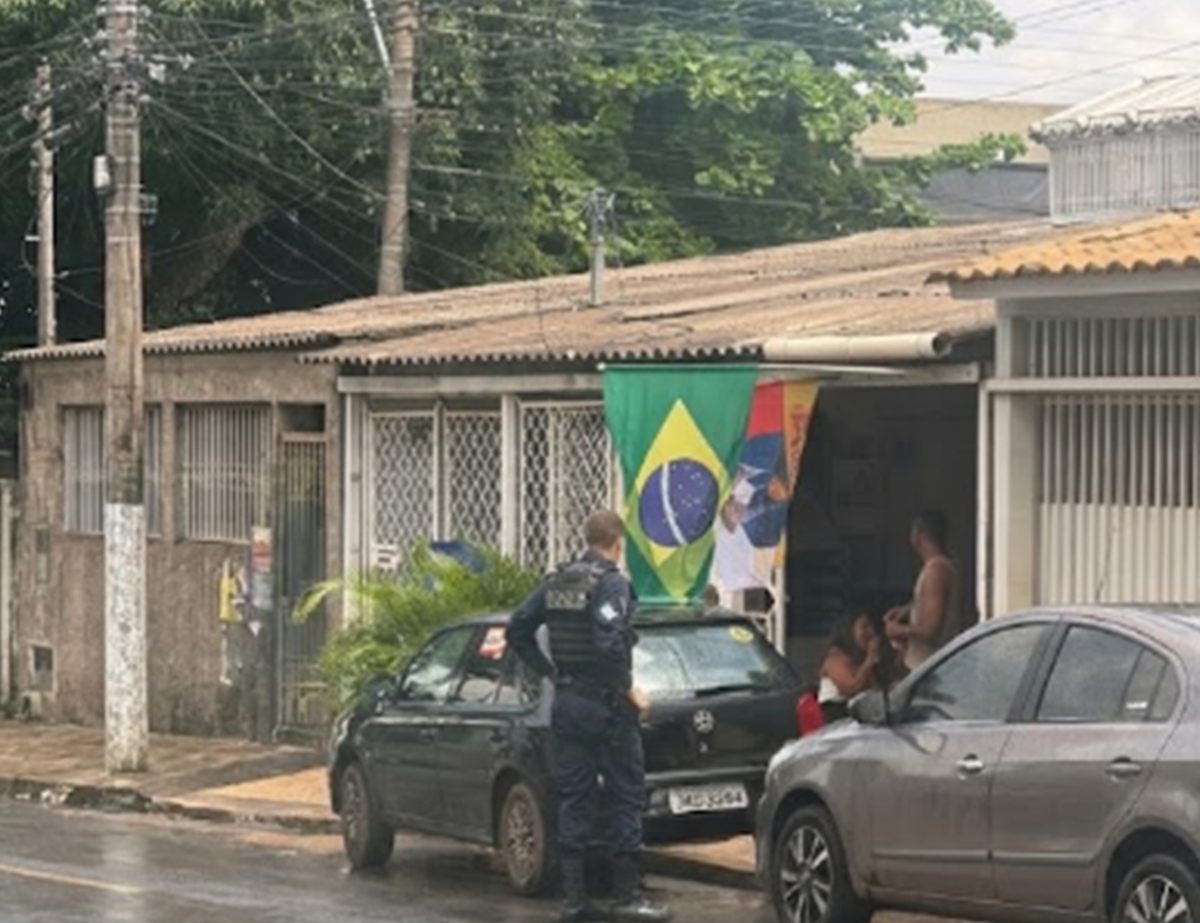 PMDF apreende carro de som por tocar música de Lula em seção eleitoral