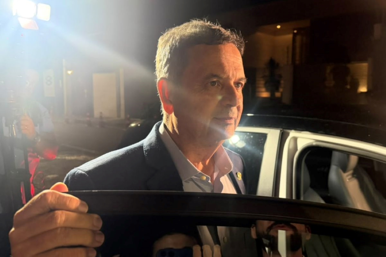Marinho tem mal-estar após evento de Flávio Bolsonaro e é hospitalizado