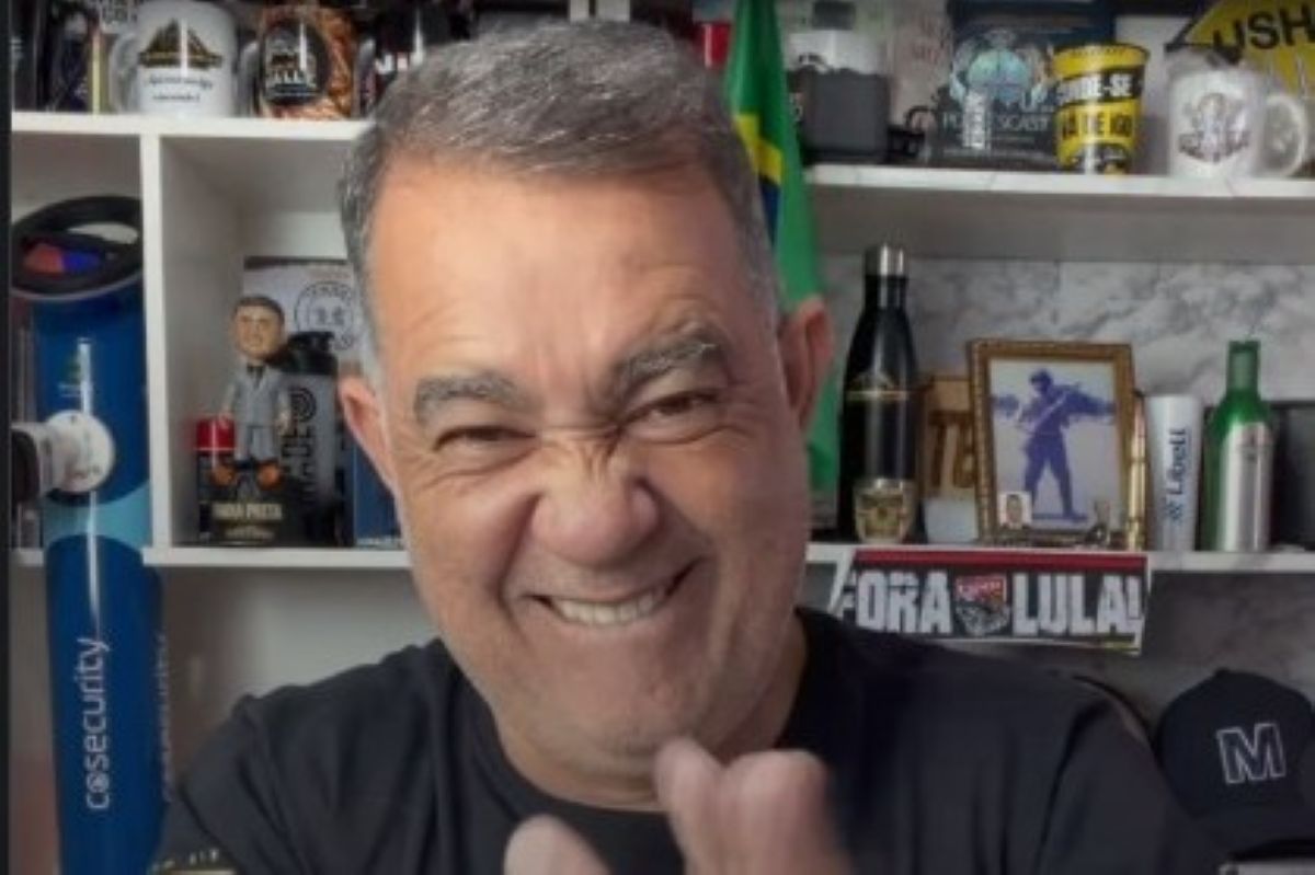 Políticos de direita terão posts removidos por incentivar demissões