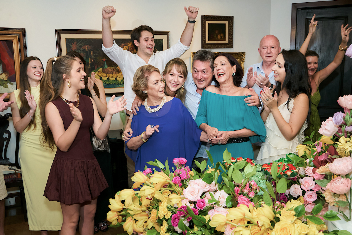 Mãe e filha, Sonia e Andrea Ghisi festejam aniversário em dose dupla