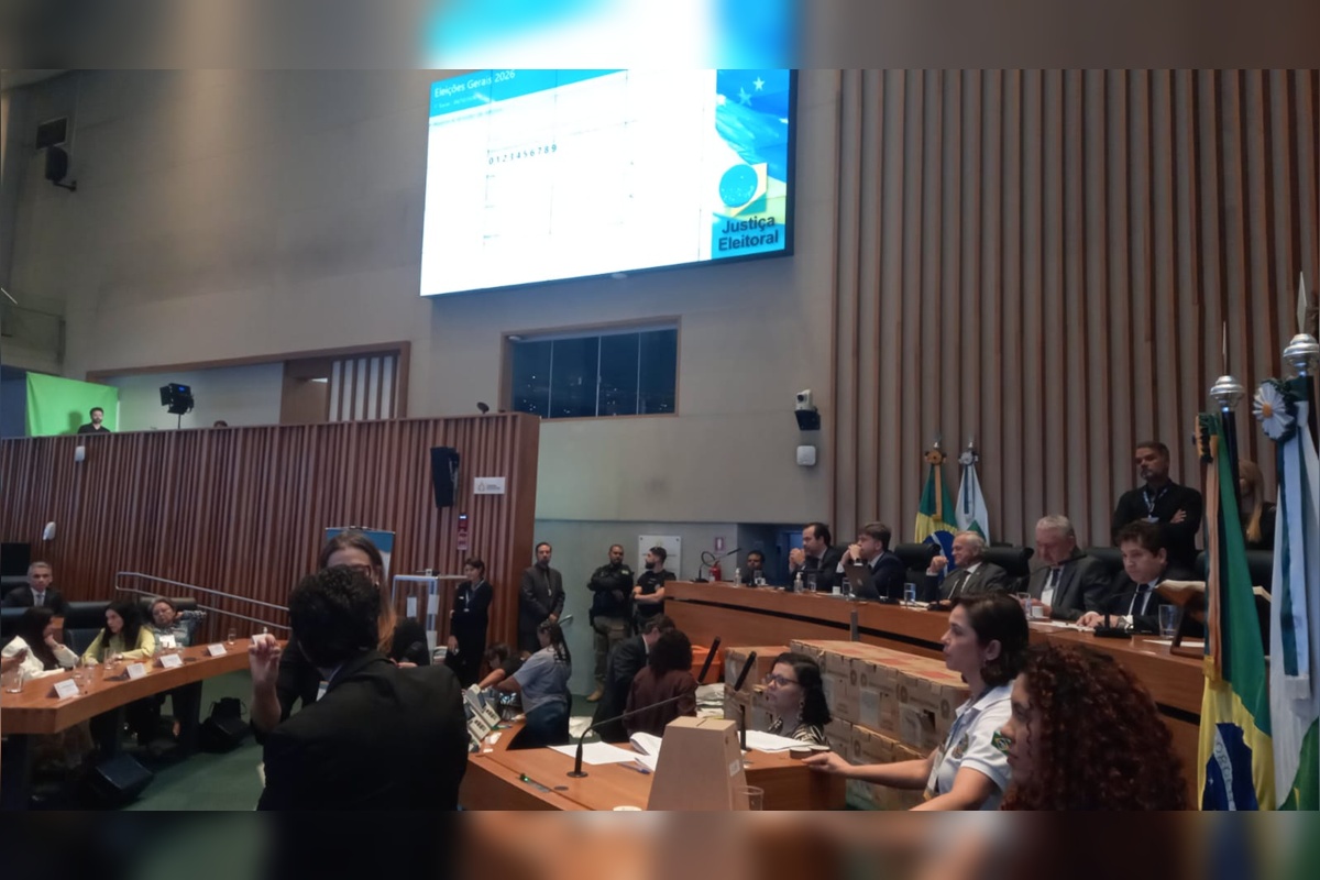 TRE-DF sorteia urnas que passarão por auditoria no 1º turno: "Confiáveis"