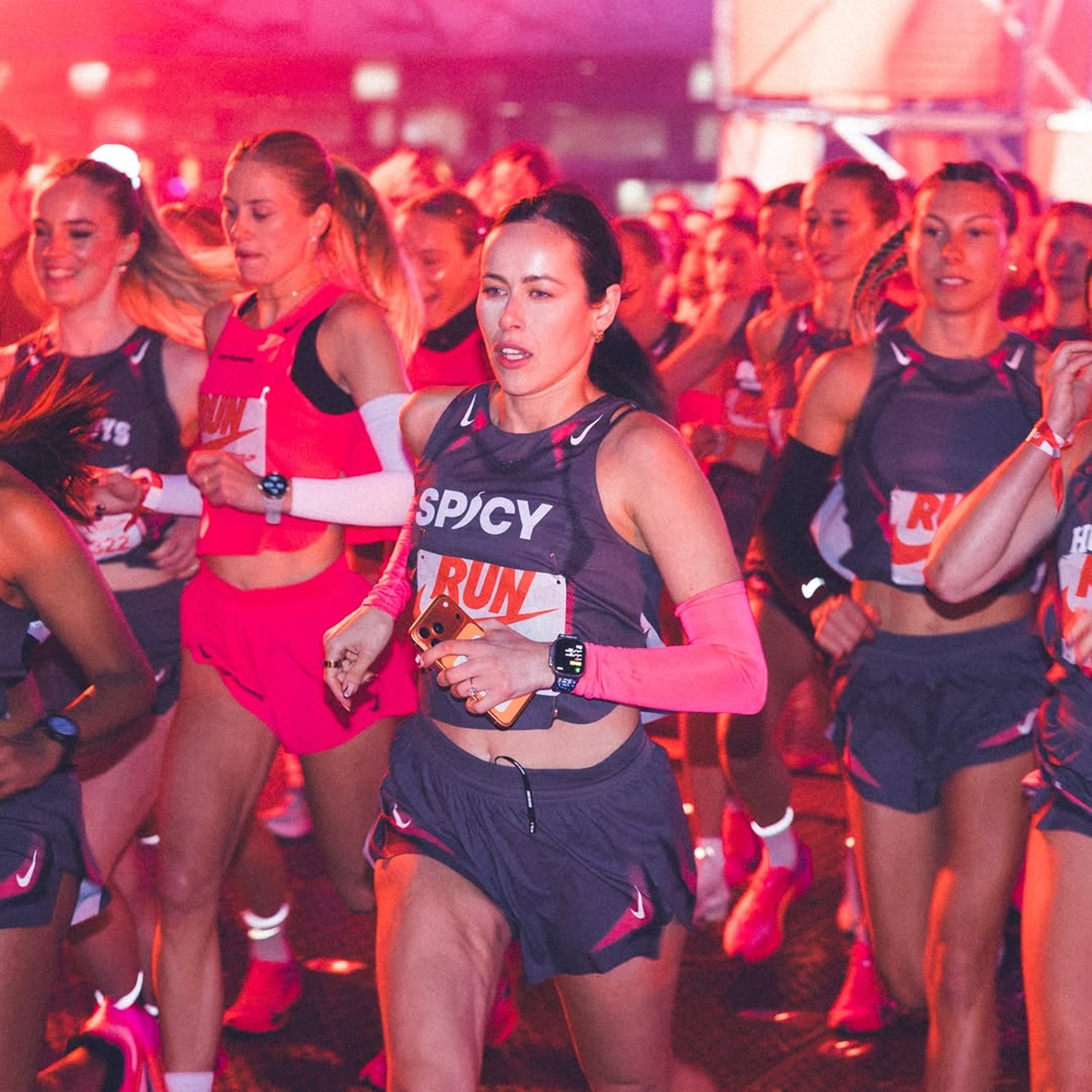 Nike corrida no aeroporto de Londres - Metrópoles