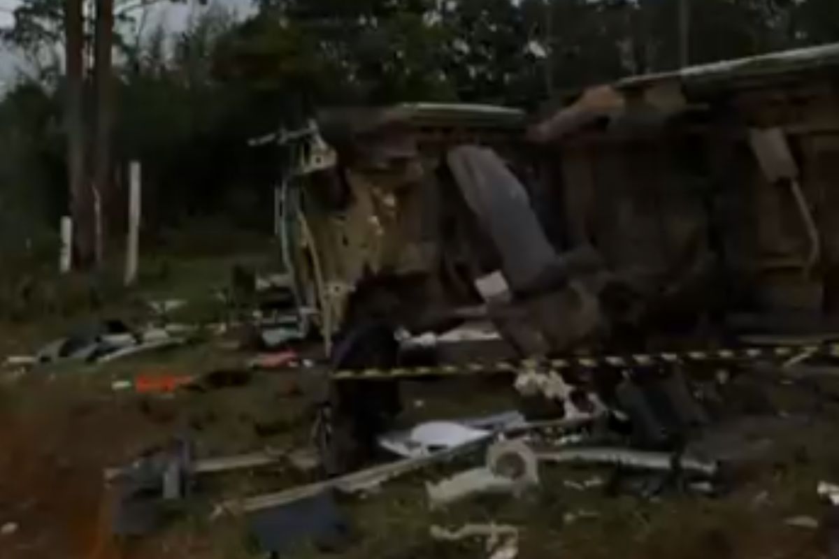 Van roubada com material radioativo é achada destruída em SP, mas sem carga