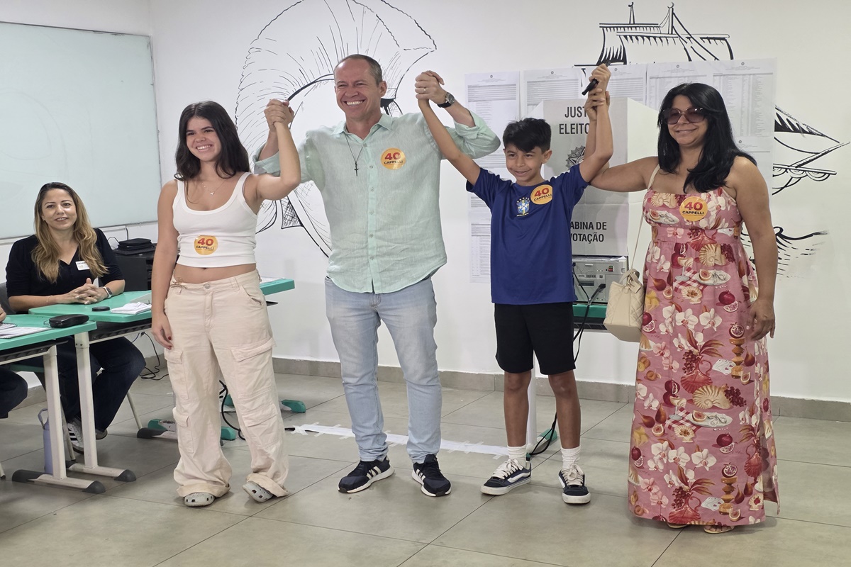 Cappelli vota no Sudoeste e se diz confiante: "Vamos ao segundo turno"