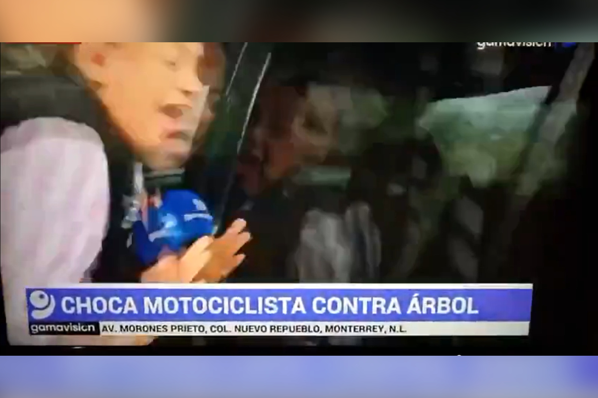 Motorista atropela dois jornalistas ao vivo no México