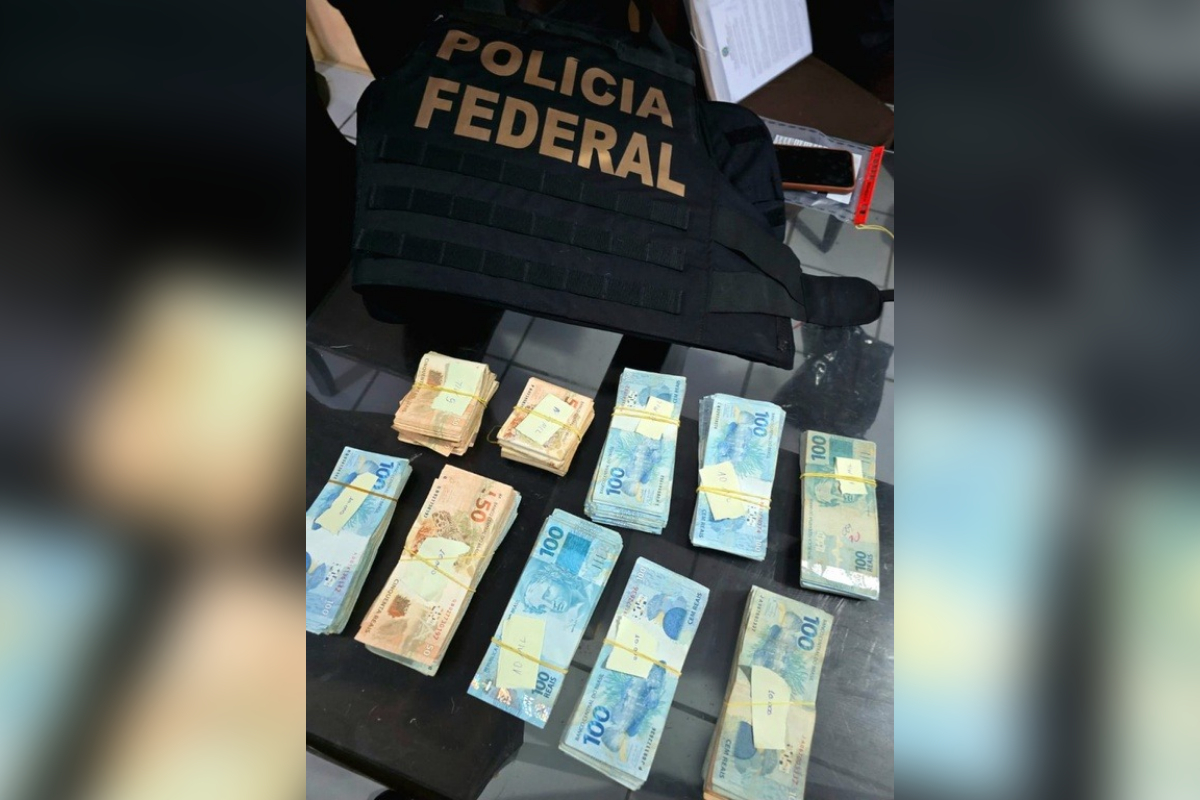 PF apreende R$ 120 mil em investigação contra compra de apoio eleitoral