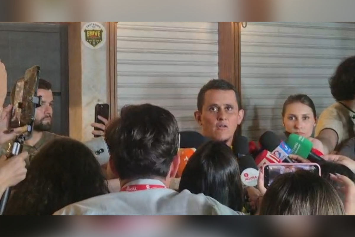 Irmão celebra eleição de Cleitinho em 1º turno em MG: "Dia histórico"