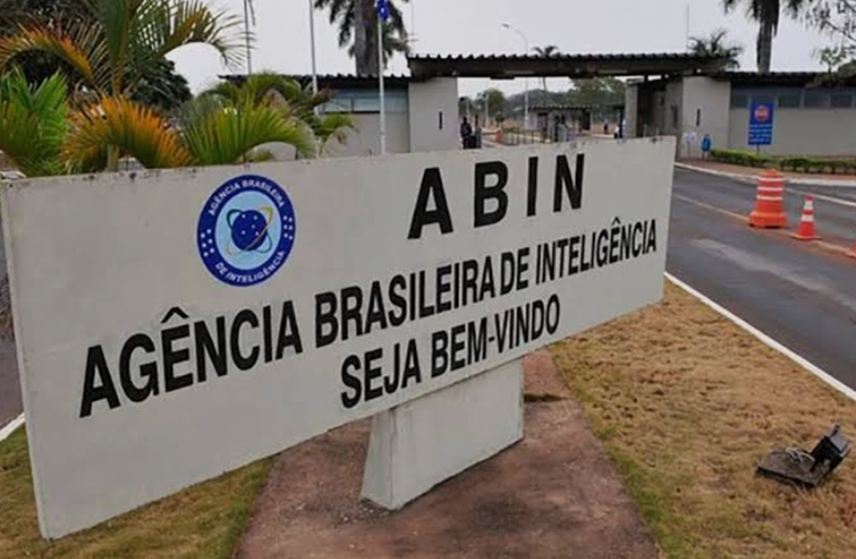 Abin Paralela: Moraes encerra investigações contra diretor da agência