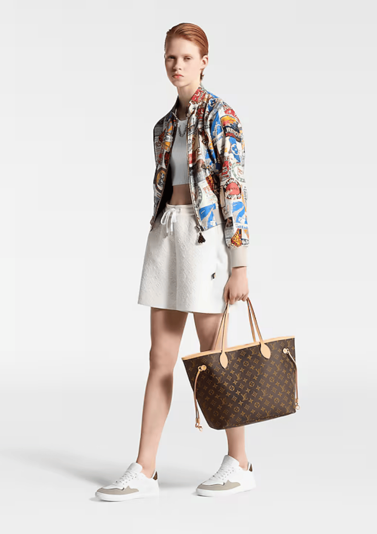 foto com cor. monograma louis vuitton - metrópoles