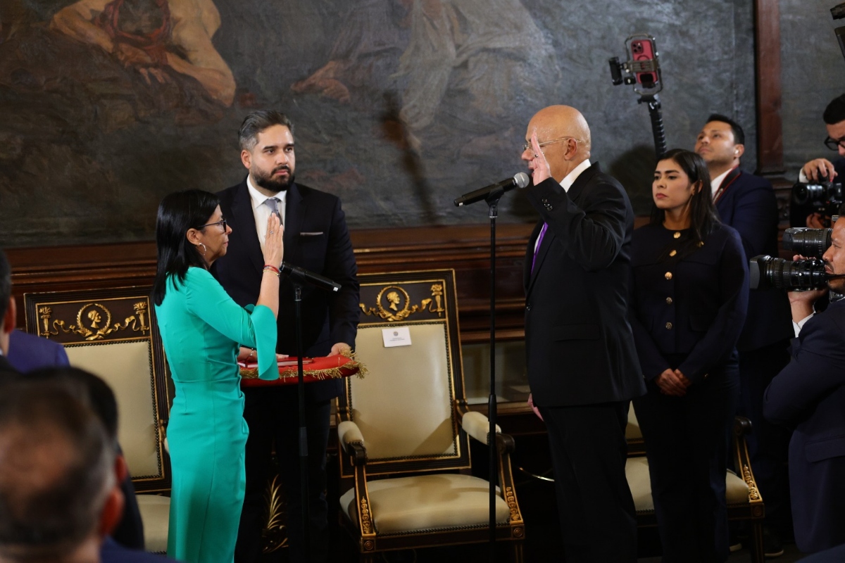 Parlamento da Venezuela apoia acordo petrolífero com os EUA
